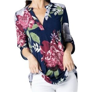 Colorful Navy Floral Printed 3/4 Sleeve Top